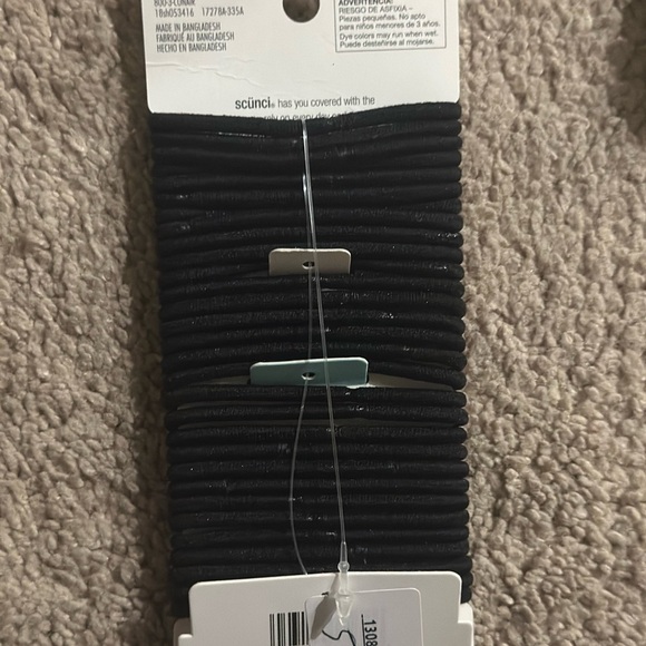 Goody Black Hair Elastics - Medium Hold - Picture 2 of 2